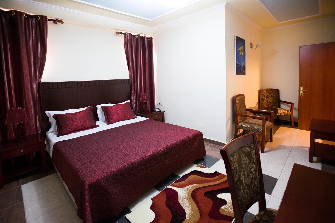 Orchidea Hotel Tirana Exterior photo
