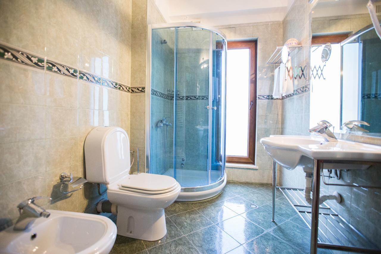 Orchidea Hotel Tirana Exterior photo