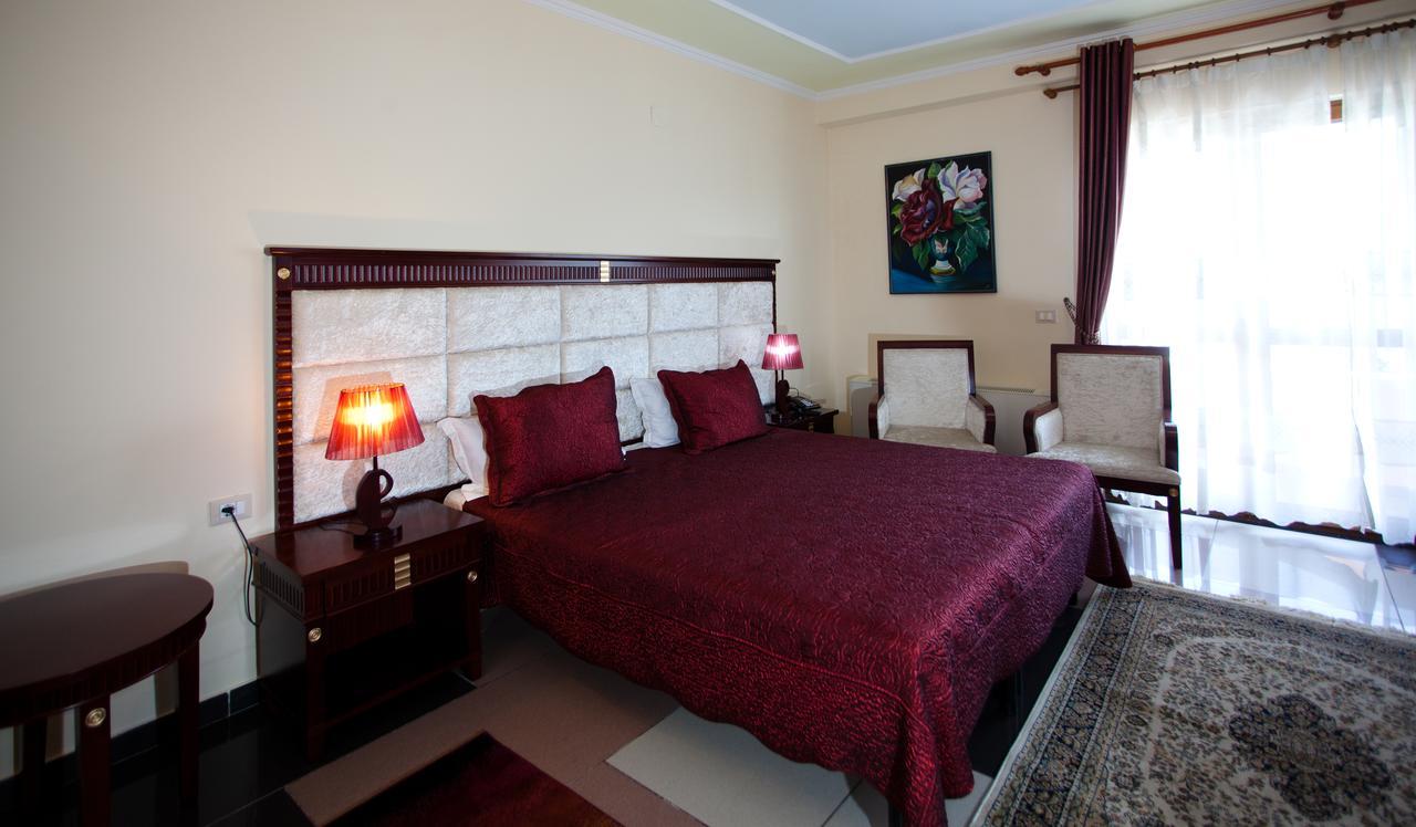 Orchidea Hotel Tirana Exterior photo