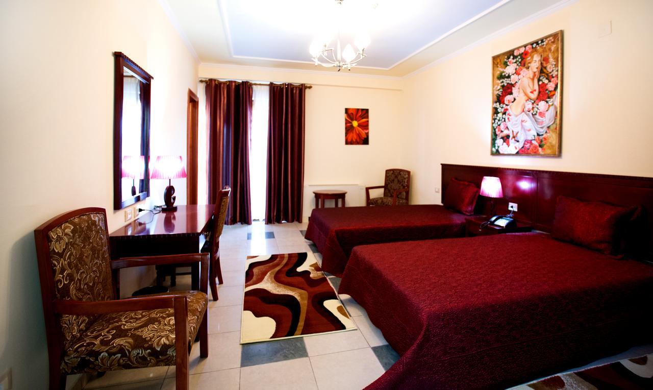 Orchidea Hotel Tirana Exterior photo